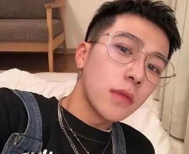 微信成熟个性签名男生用的 经典成熟个性签名一句话