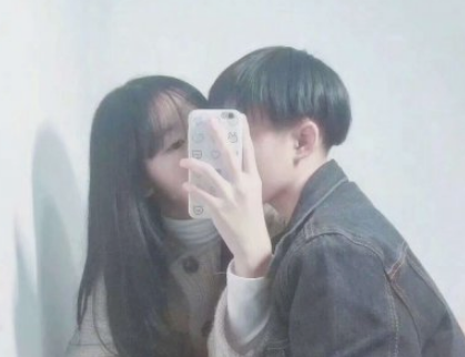 2019微信情侣网名二字简约霸气 好听的情侣网名一男一女两个字