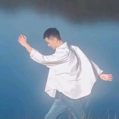 唯美情侣头像一男一女2019最新版 阳光晴朗的日子容易想起你