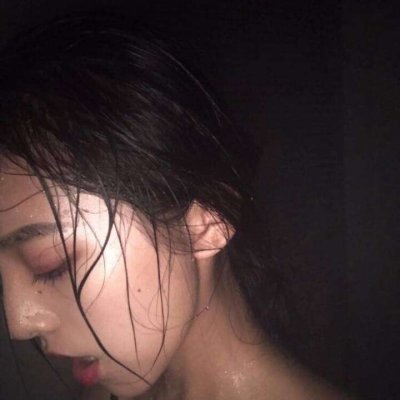2018最潮qq头像女生伤感 突然觉得很委屈我找不到你了