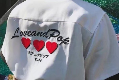 歌词签名一句话励志20148精选 当我的梦做的够漂亮这世界才为我鼓掌