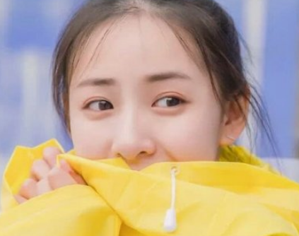 抖音做火女生可爱卖萌个性签名大全 我吃了太多盐闲的总去想你呀