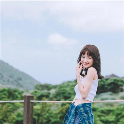 2018独一无二微信头像小清新女生精选 道理很简单越有钱越幸福