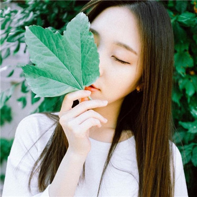 唯美小清新女生长发头像2018最新 清纯笑容映射内心粉身碎骨