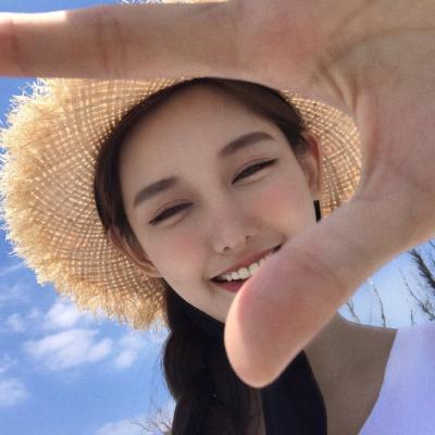 最新微信女生头像长发唯美戴帽子 2018最火爆的女生头像适合夏季的