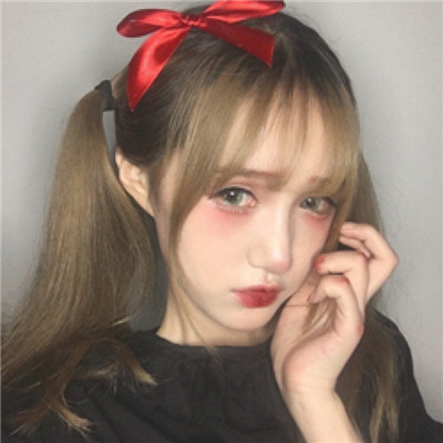 2018很好看很漂亮的美女头像图片 你有故事我有酒
