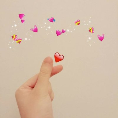 2018最火爆的比心告白手势图片大全 别试探我会当真
